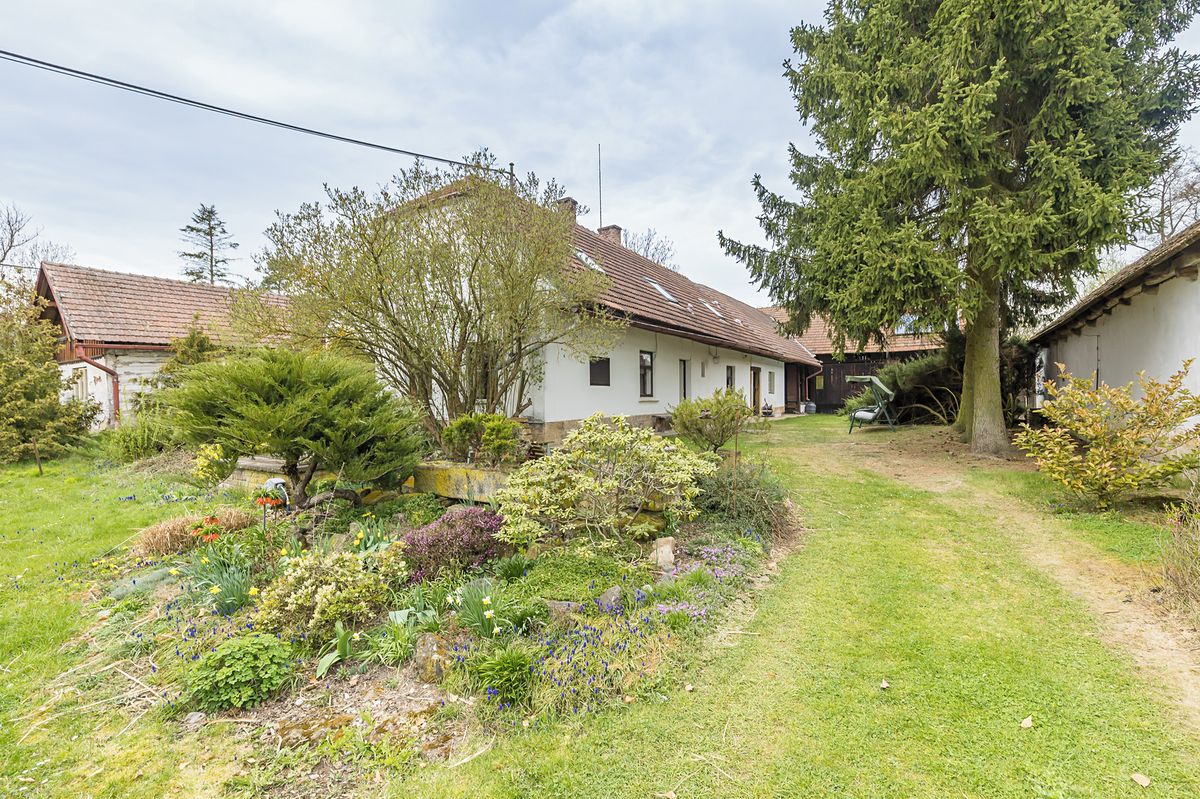 Prodej chalupy 160 m², pozemek 1076 m²